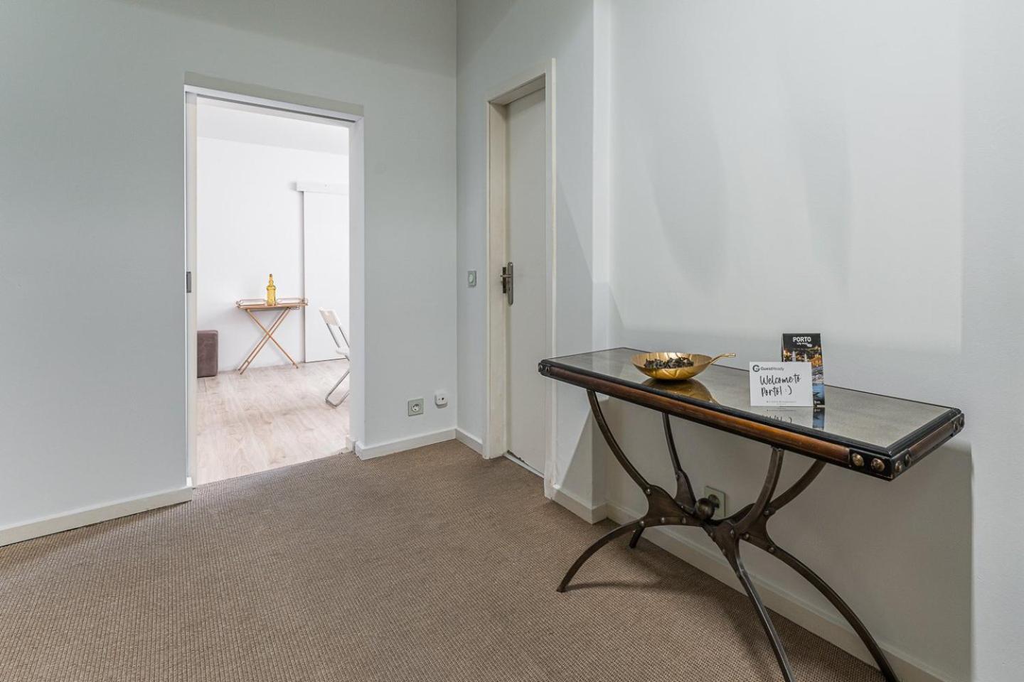 GuestReady - Gold Leaf GF Lejlighed Porto Eksteriør billede